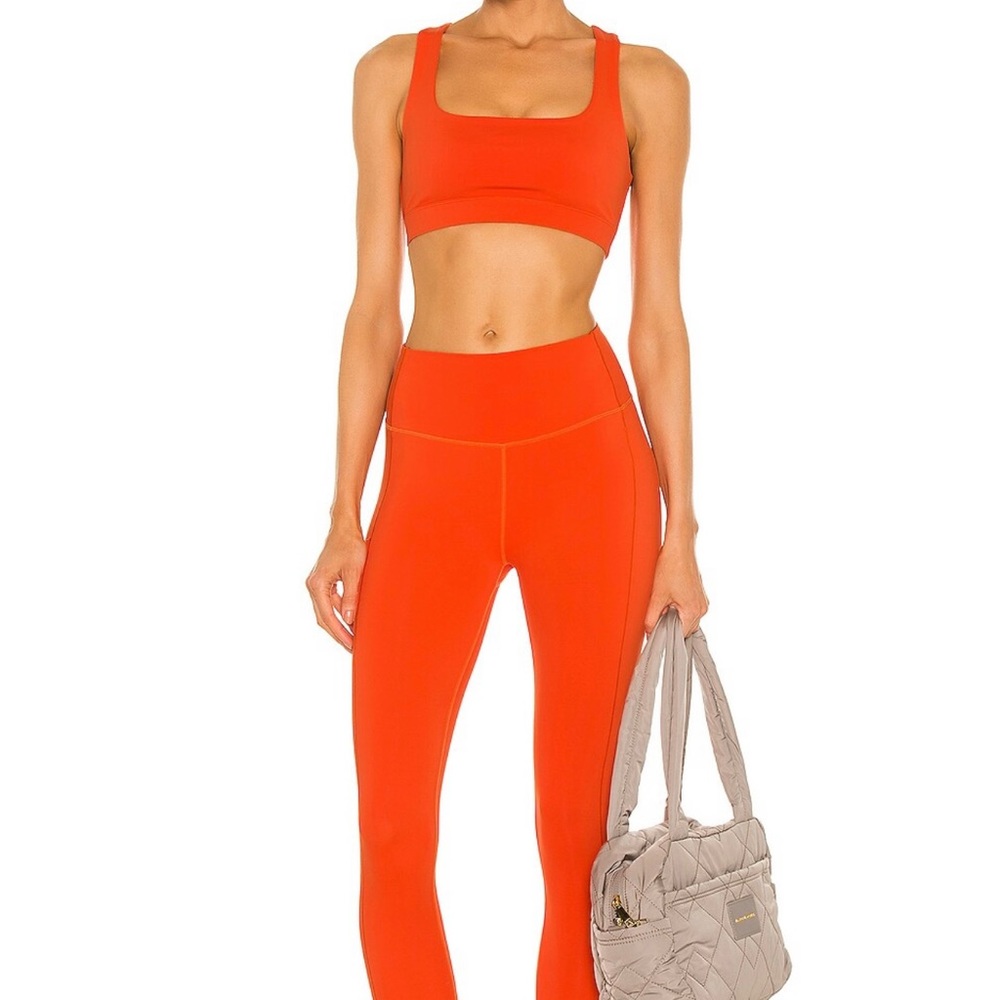 Splits59 activewear SET (bra S +leggings M)